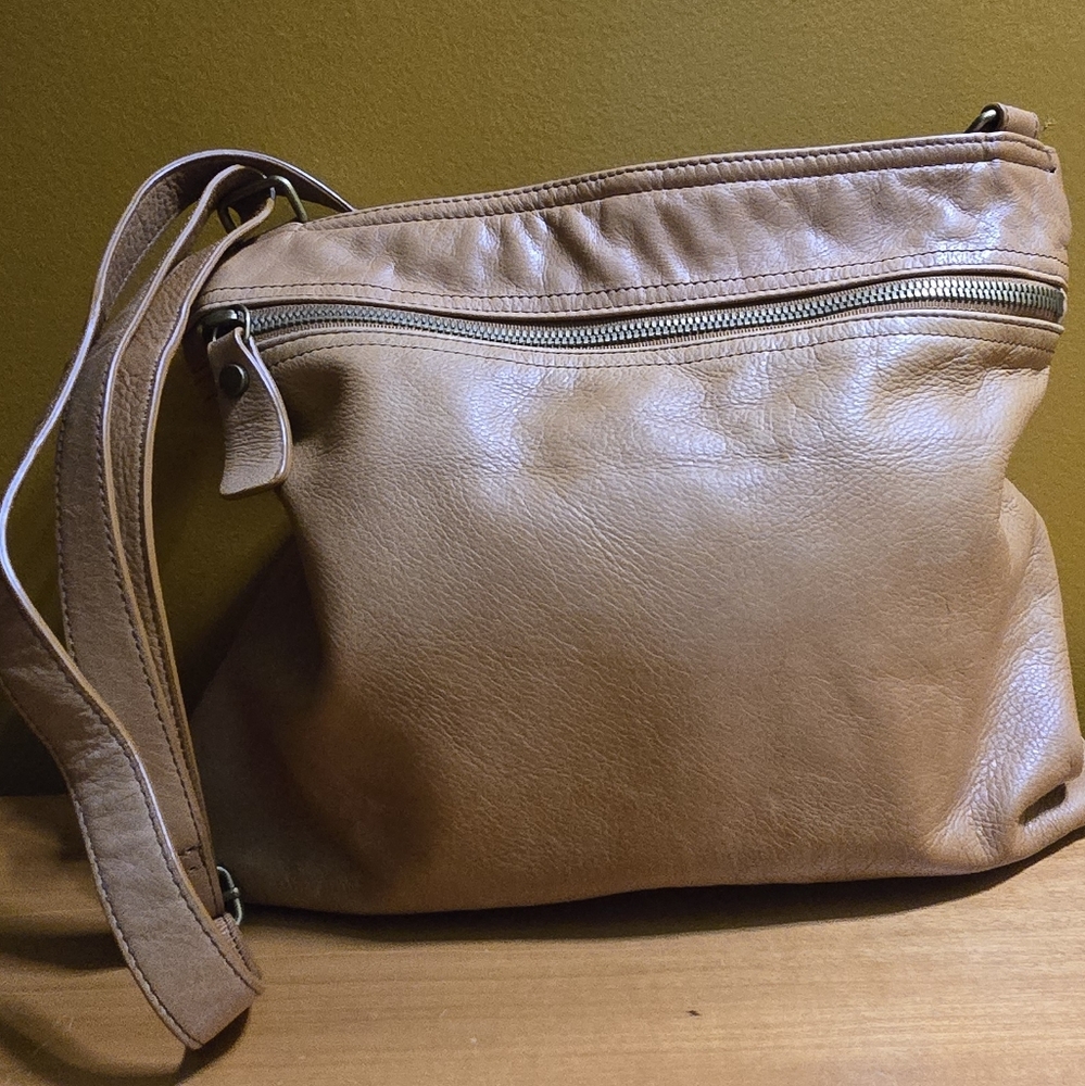 MARGOT New York Lorna Hobo Bag Tote Crossbody Leather Tan Camel Purse